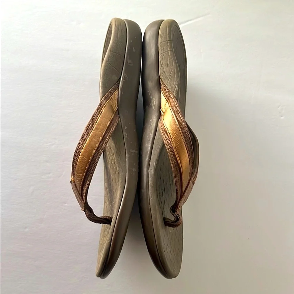 Womens Vionic Tide II Toe Post Bronze Sandals Size 8 - Picture 2 of 7